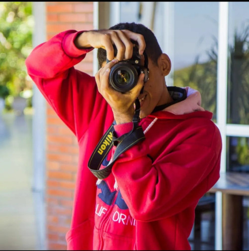 Américo Photos